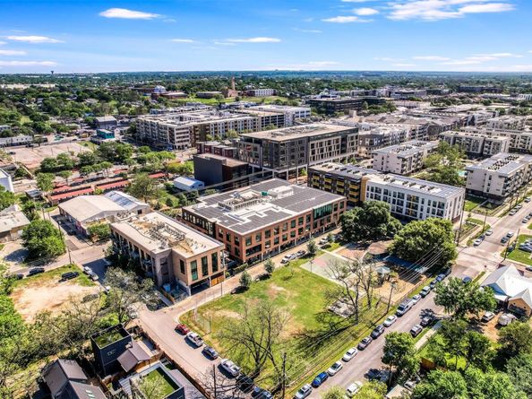 1501 E 4th ST 206, Austin TX 78702