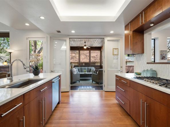 1809 Eva ST, Austin TX 78704