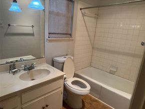 12115 Scissortail DR, Austin TX 78750