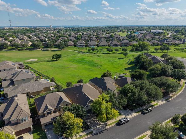 1915 Kempwood LOOP, Round Rock TX 78665