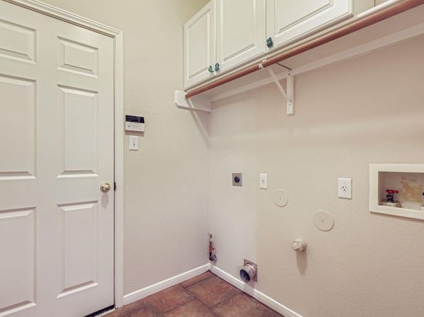 1127 Winding Creek PL, Round Rock TX 78665