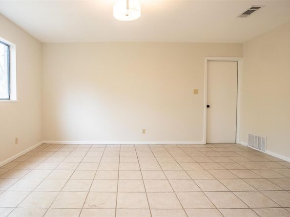 5307 Presidio RD, Austin TX 78745