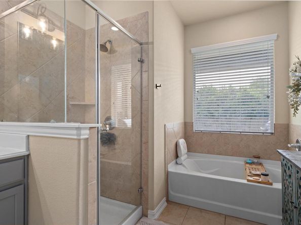 4211 Woodhaven TRL, Round Rock TX 78665