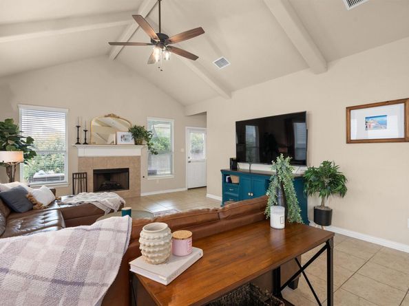 4211 Woodhaven TRL, Round Rock TX 78665