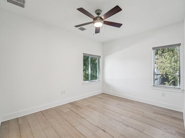 739 Gunter ST 1, Austin TX 78702