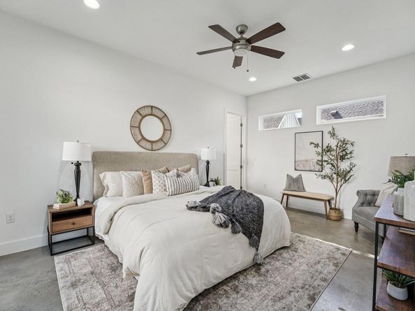 739 Gunter ST 1, Austin TX 78702