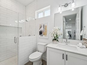 739 Gunter ST 1, Austin TX 78702