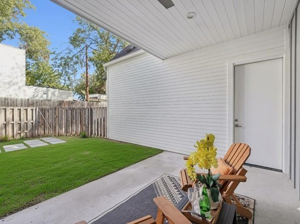 739 Gunter ST 1, Austin TX 78702