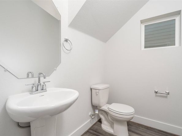 7213 Harmony Shoals BND 158, Austin TX 78744