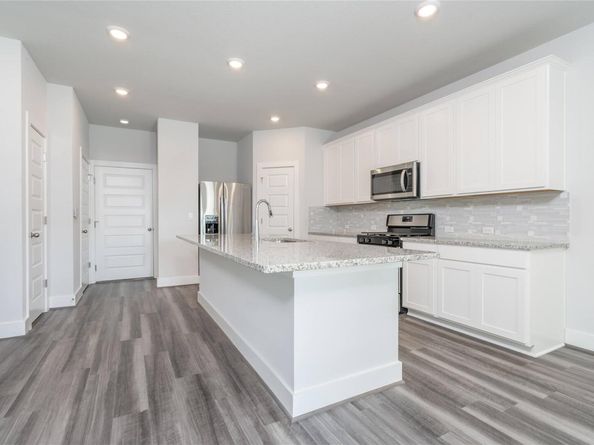 7213 Harmony Shoals BND 158, Austin TX 78744