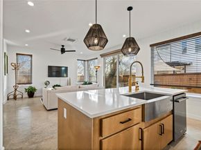 205 W Croslin ST 1 & 2, Austin TX 78752