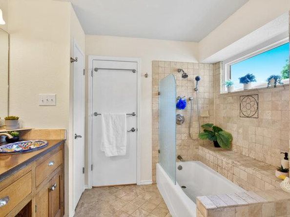 1412 Elm Brook DR, Austin TX 78758