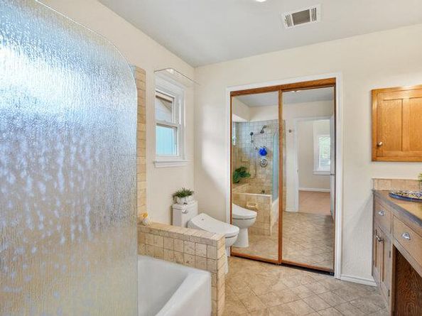 1412 Elm Brook DR, Austin TX 78758