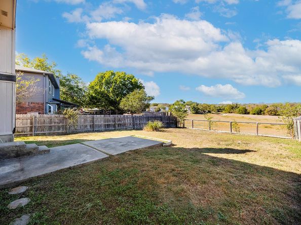 8612 Piney Creek BND, Austin TX 78745