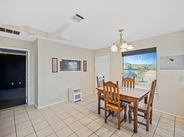 8612 Piney Creek BND, Austin TX 78745