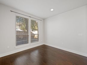 13800 Lyndhurst ST 326, Austin TX 78717