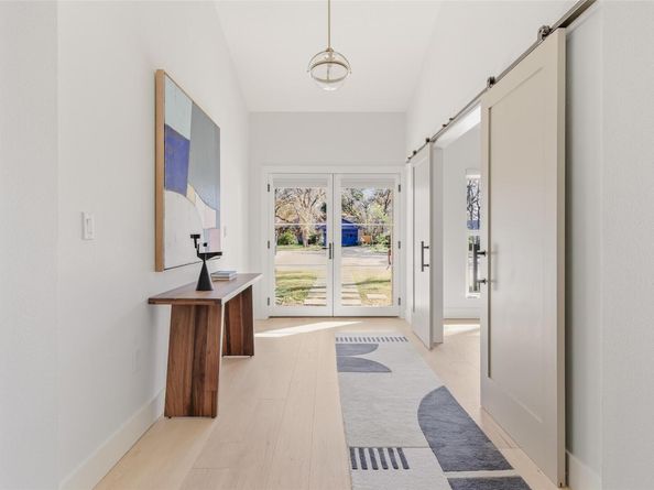 2602 Bend CV, Austin TX 78704