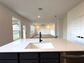 1644 River Plateau DR, Leander TX 78641