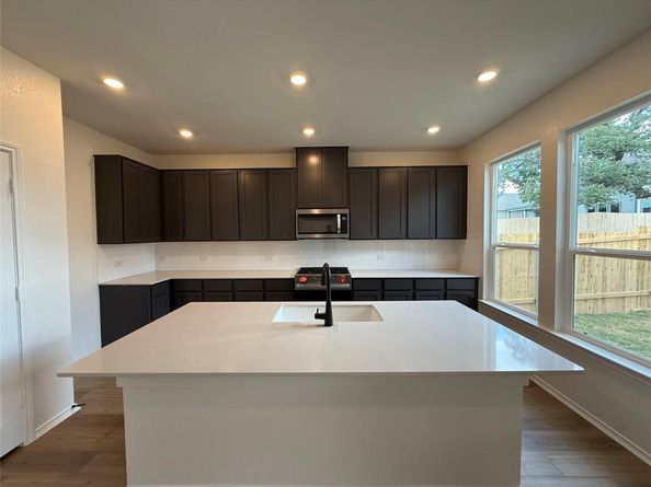 1644 River Plateau DR, Leander TX 78641
