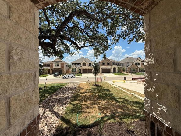 1644 River Plateau DR, Leander TX 78641
