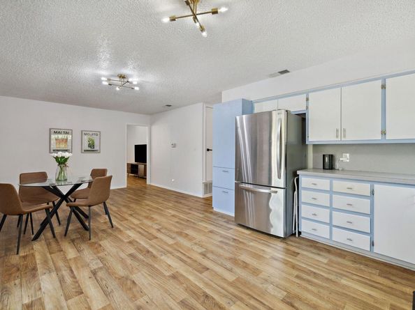 5304 Harvest LN, Austin TX 78745