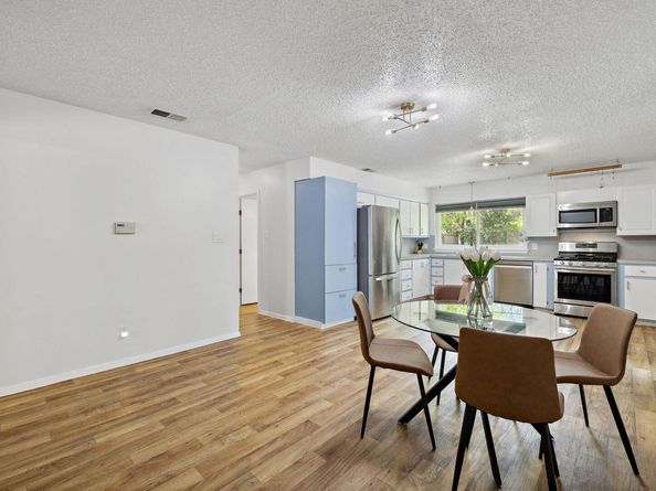 5304 Harvest LN, Austin TX 78745