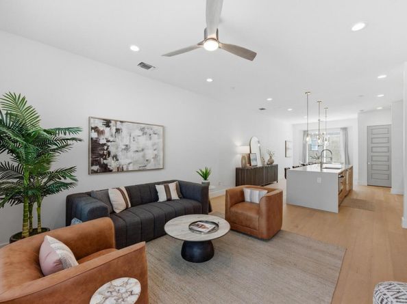 3905 Emory Peak PASS, Austin TX 78731