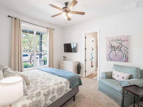 10113 Lavon BND, Austin TX 78717