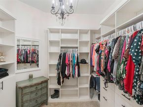 10113 Lavon BND, Austin TX 78717