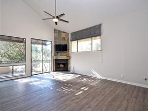 1707 Spyglass DR 47, Austin TX 78746
