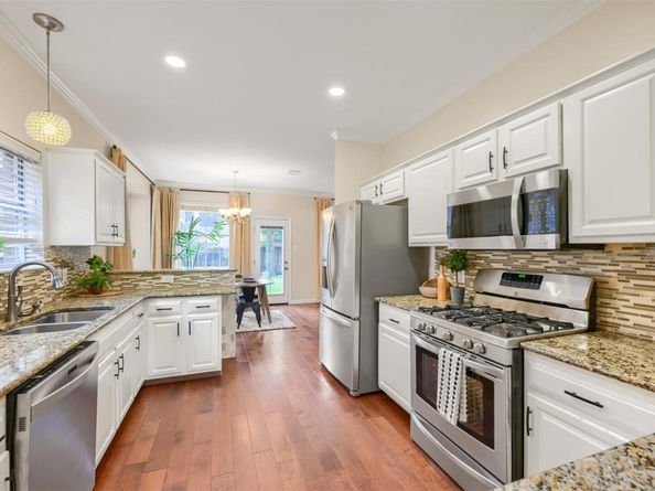 7809 Elkhorn Mountain TRL, Austin TX 78729