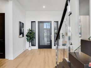 11862 N Hillsborough Lane, Porter Ranch CA 91326