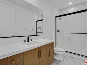 11862 N Hillsborough Lane, Porter Ranch CA 91326