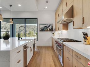 11862 N Hillsborough Lane, Porter Ranch CA 91326