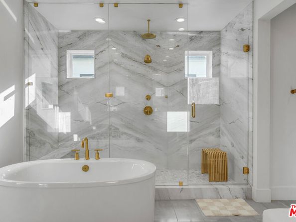 11862 N Hillsborough Lane, Porter Ranch CA 91326