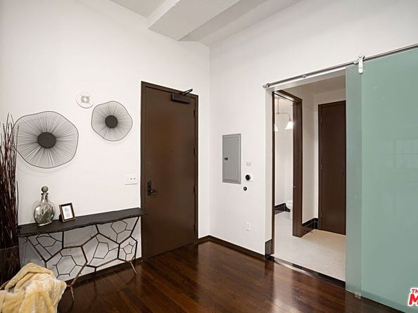 1645 Vine Street 703, Los Angeles CA 90028