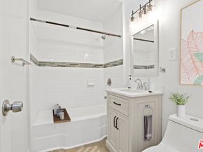 6064 Atlantic Avenue, Long Beach CA 90805