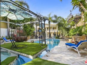 2258 Gloaming Way, Beverly Hills CA 90210