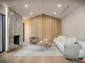 5853 Keokuk Avenue, Woodland Hills CA 91367