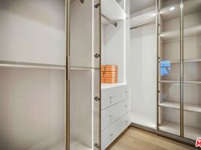 5853 Keokuk Avenue, Woodland Hills CA 91367