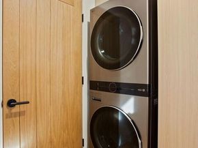 5853 Keokuk Avenue, Woodland Hills CA 91367