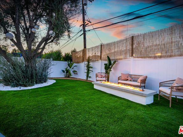 5853 Keokuk Avenue, Woodland Hills CA 91367