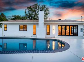 5853 Keokuk Avenue, Woodland Hills CA 91367