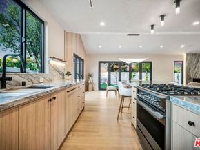 5853 Keokuk Avenue, Woodland Hills CA 91367