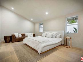 5853 Keokuk Avenue, Woodland Hills CA 91367