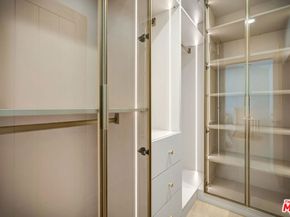 5853 Keokuk Avenue, Woodland Hills CA 91367