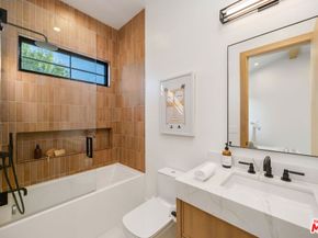 5003 Mammoth Avenue, Sherman Oaks CA 91423