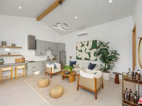 5003 Mammoth Avenue, Sherman Oaks CA 91423