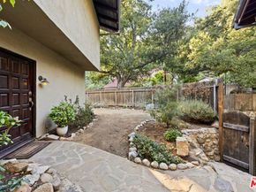 840 Country Club Drive, Burbank CA 91501