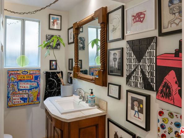 9732 Rotta Avenue, Sunland CA 91040